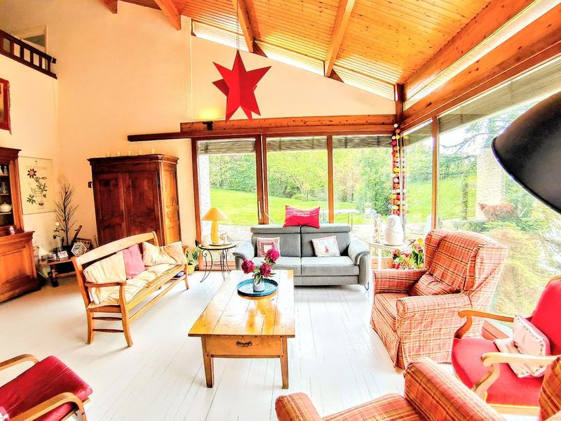 Villa - 350 m² - 10 pièces