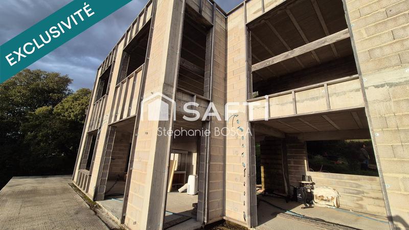 Maison - 220 m² - 6 pièces