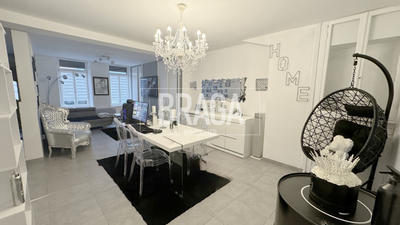 Maison - 84 m² - 4 pièces