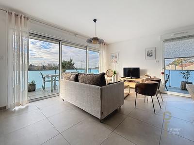 Appartement - 80 m² - 3 pièces