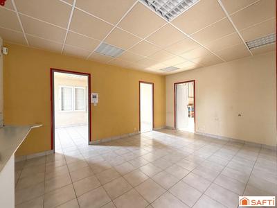 Local commercial - 496 m² - 7 pièces