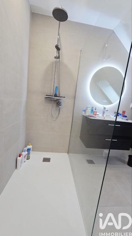 Maison - 153 m² - 7 pièces