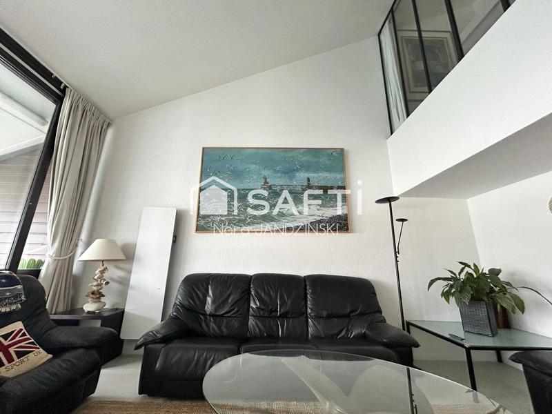 Appartement - 100 m² - 5 pièces