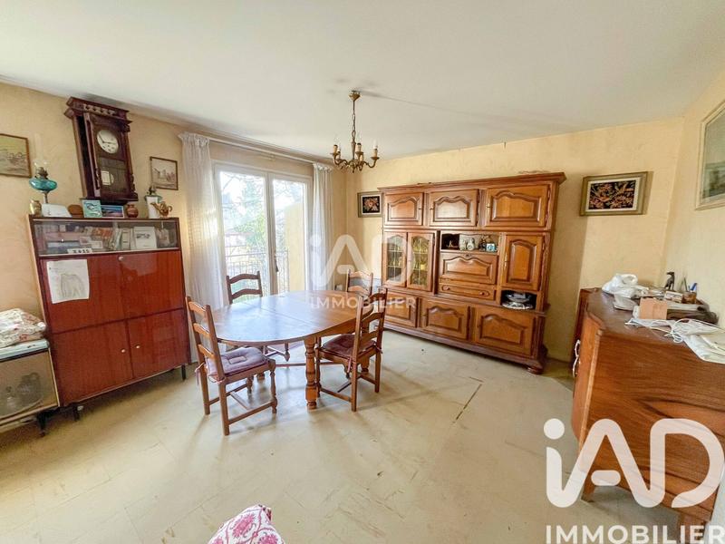 Maison - 90 m² - 6 pièces