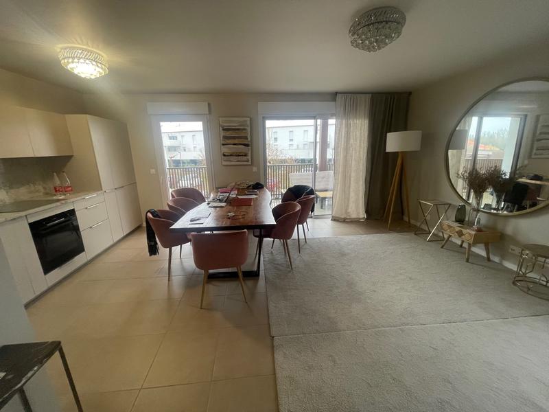 Appartement - 89 m² - 4 pièces
