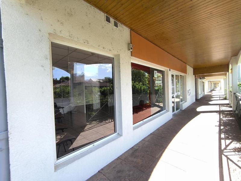 Bureau - 78 m² - 4 pièces