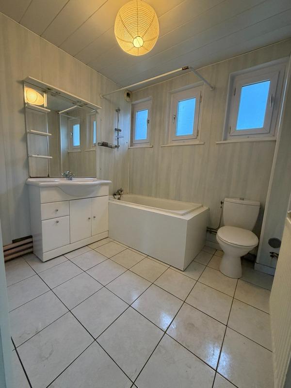 Appartement - 51 m² - 5 pièces