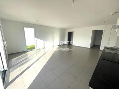 Maison - 89 m² - 4 pièces