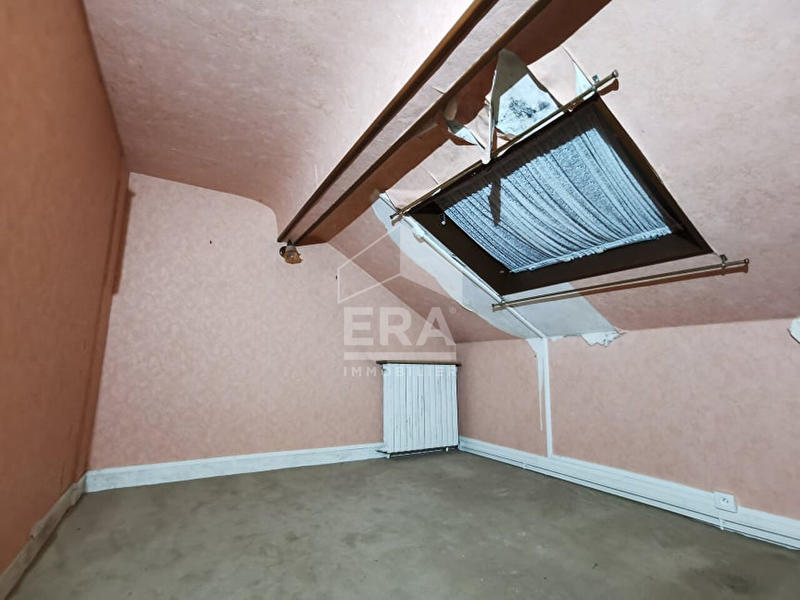 Maison - 110 m² - 8 pièces