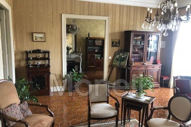 Appartement - 180 m² - 7 pièces