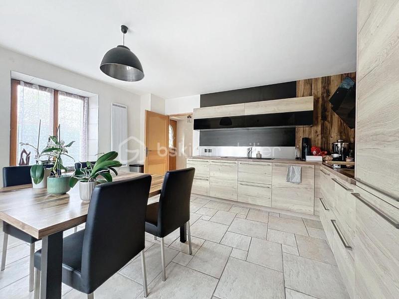 Maison en pierre - 160 m² - 6 pièces