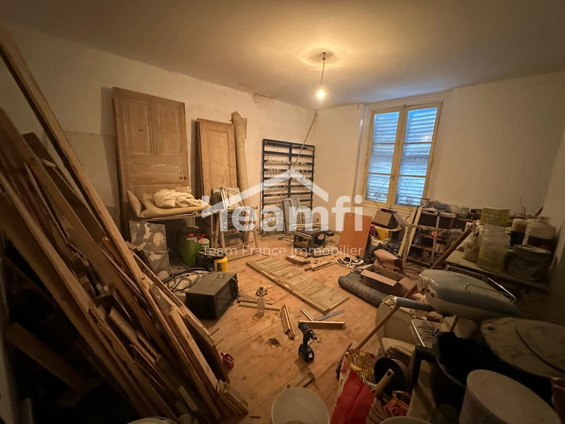 Maison ancienne - 180 m² - 8 pièces