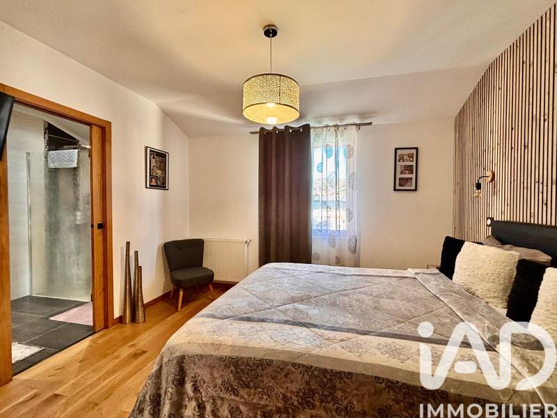 Maison - 183 m² - 5 pièces