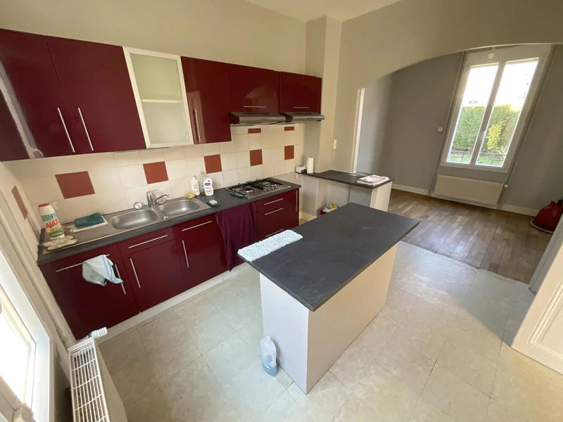 Maison - 76 m² - 4 pièces