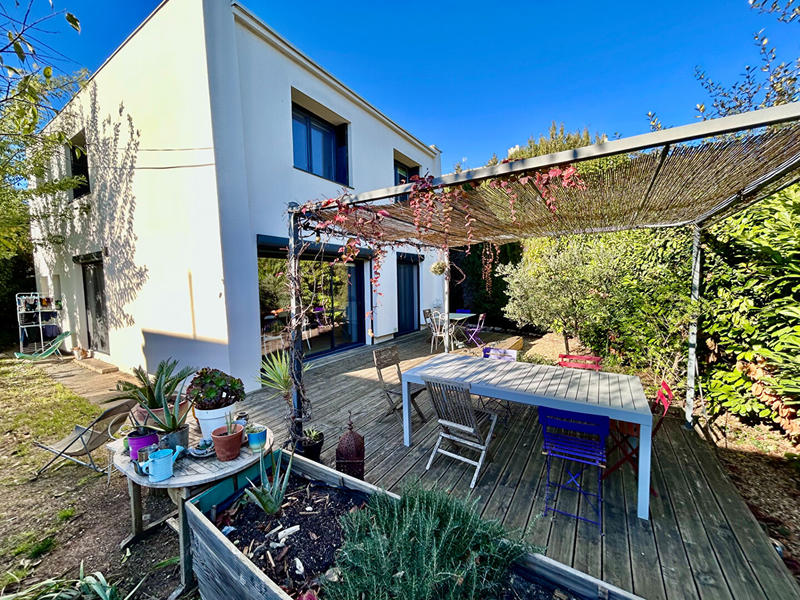 Maison - 100 m² - 5 pièces