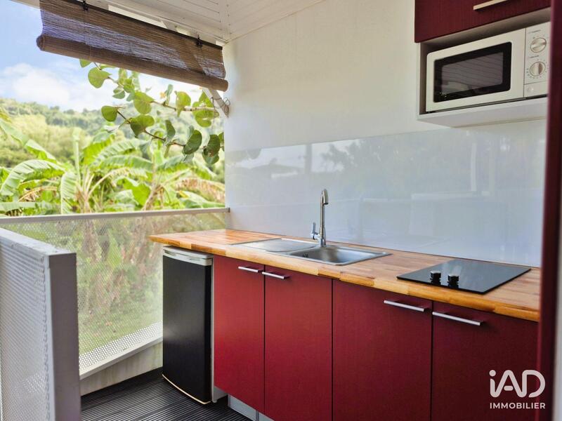 Maison - 249 m² - 10 pièces