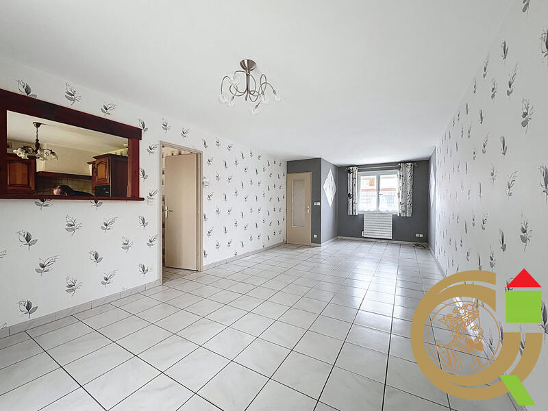 Maison - 96 m² - 4 pièces