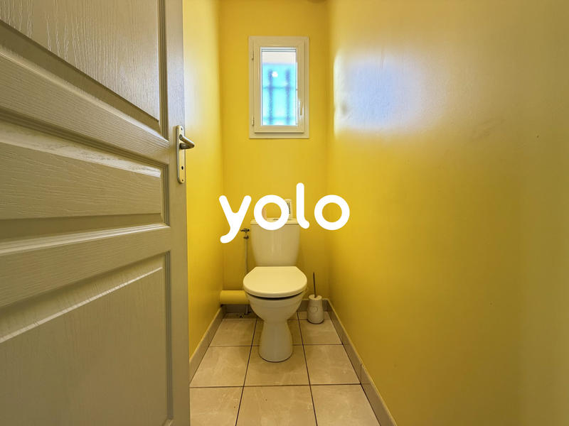 Maison - 93 m² - 5 pièces