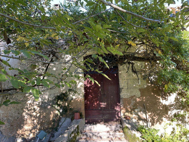 Maison - 216 m² - 7 pièces