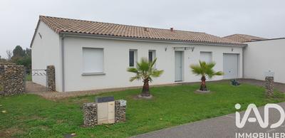 Maison de village - 100 m² - 5 pièces
