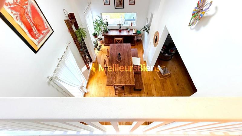 Maison - 165 m² - 7 pièces