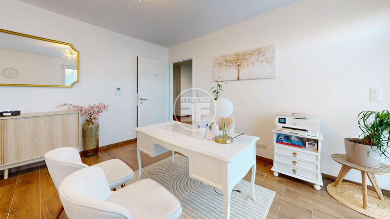 Appartement - 70 m² - 3 pièces