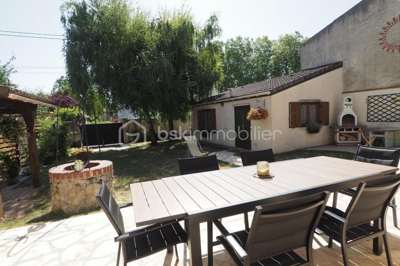 Maison - 106 m² - 6 pièces