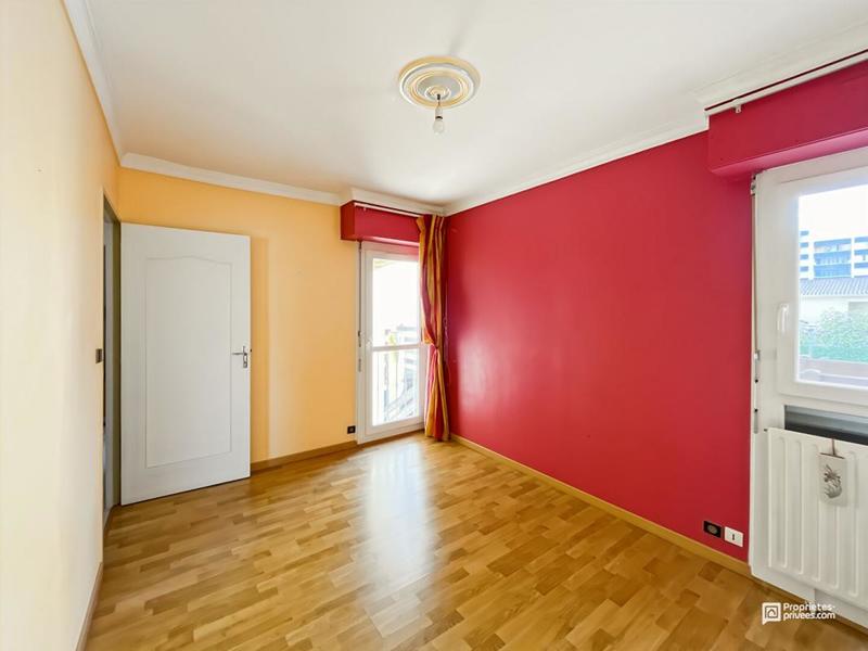 Maison - 106 m² - 5 pièces