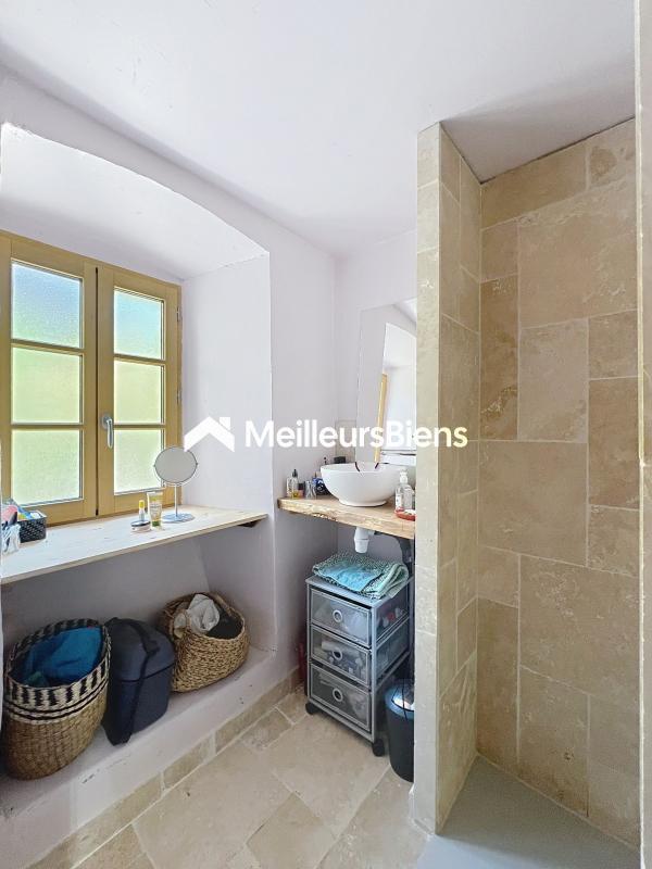 Propriété - 115 m² - 6 pièces