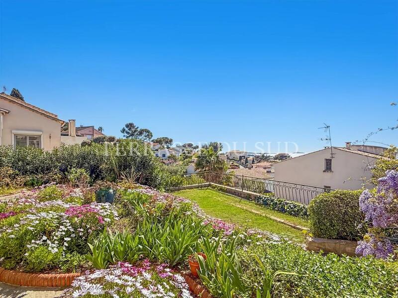 Maison - 139 m² - 6 pièces