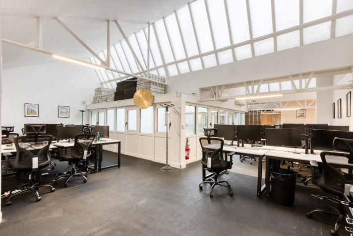 Local commercial - 450 m² - 20 pièces