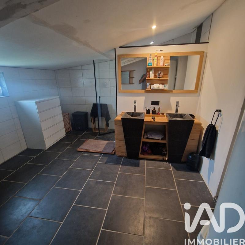 Maison - 96 m² - 4 pièces