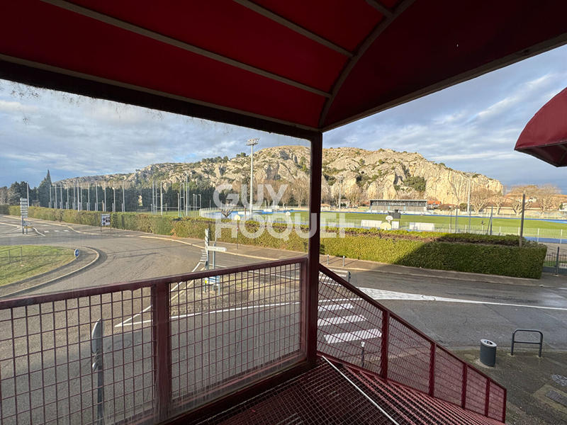 Local commercial - 131 m²