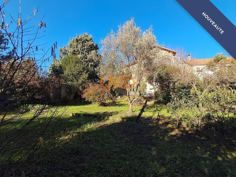 Maison de village - 128 m² - 7 pièces