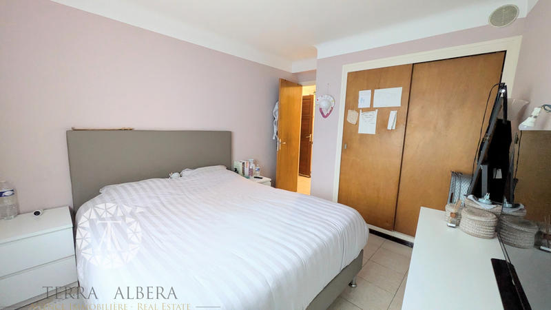 Villa - 104 m² - 6 pièces