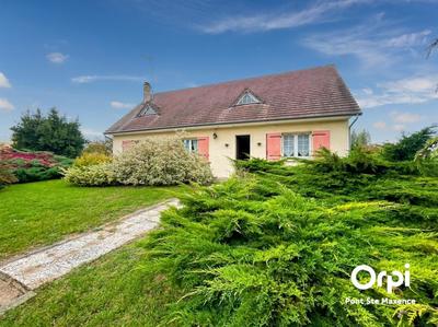 Maison - 110 m² - 4 pièces