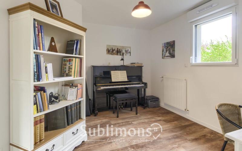 Maison - 111 m² - 5 pièces