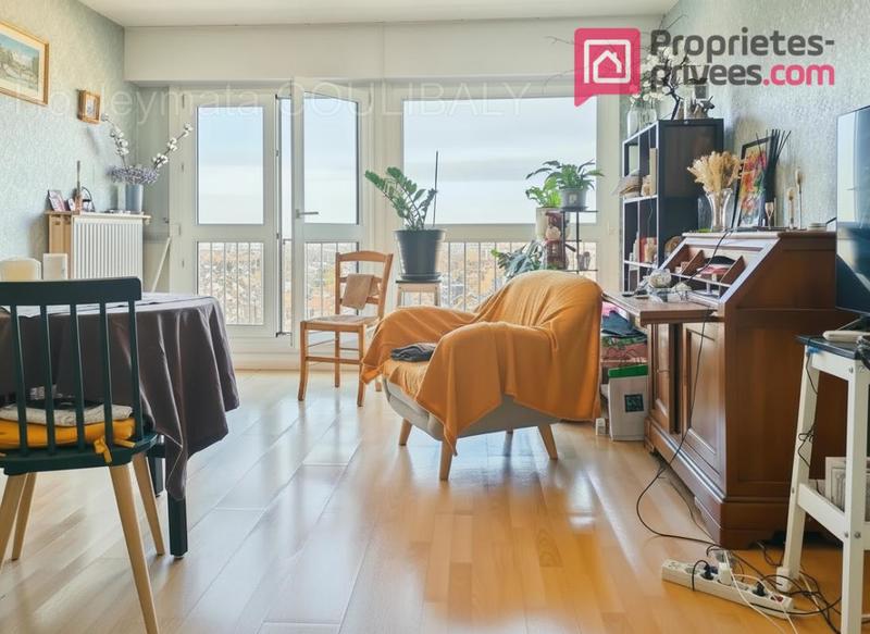 Appartement - 80 m² - 4 pièces