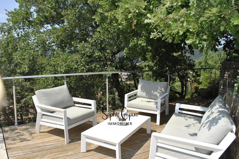 Villa - 186 m² - 8 pièces