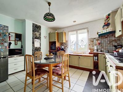 Maison - 108 m² - 5 pièces