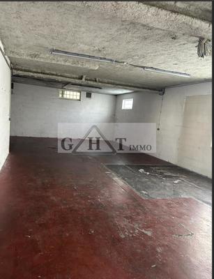 Entrepôt - 153 m²