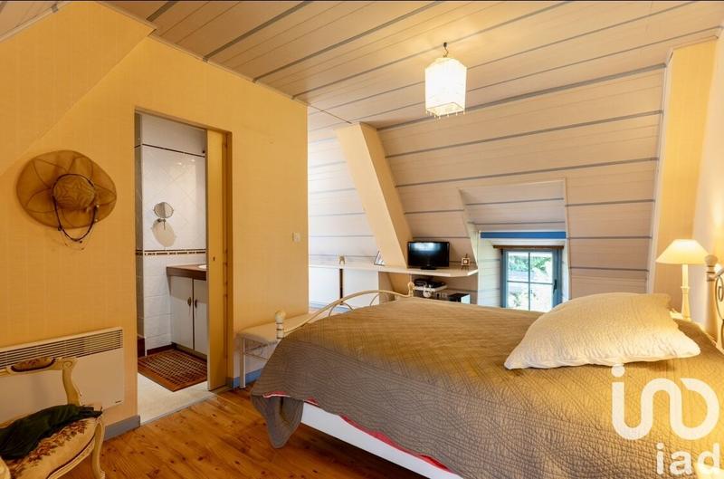 Maison - 203 m² - 7 pièces