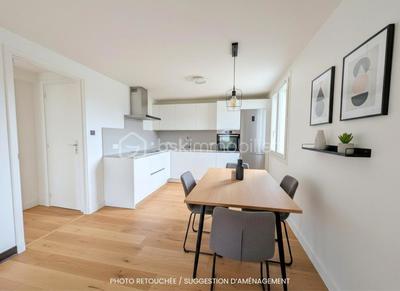 Maison - 150 m² - 7 pièces