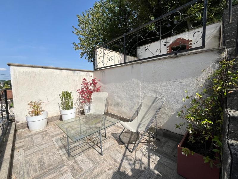 Maison - 104 m² - 4 pièces