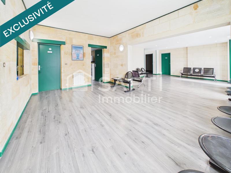 Local commercial - 182 m² - 9 pièces