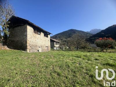 Terrain - 758 m²