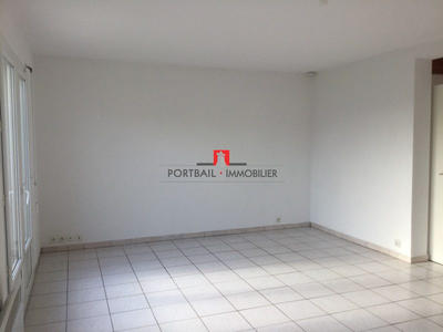 Maison contemporaine - 80 m² - 4 pièces