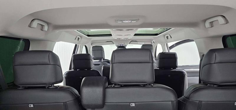 Peugeot Traveller m BlueHDi 180ch s&amp;S Eat8 Business Pack