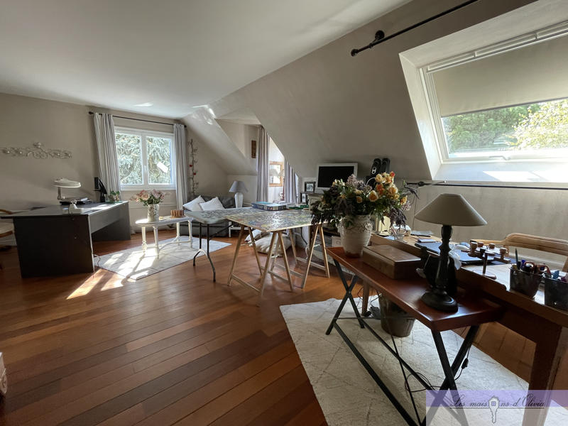 Maison - 162 m² - 6 pièces