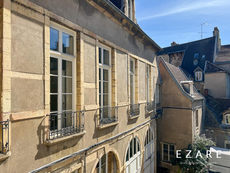 Appartement - 165 m² - 5 pièces